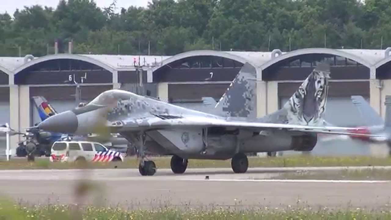 Maquette Academy 1/48 MiG-29AS Slovak Air Force - Kit Plastique à Assembler - Niveau Intermédiaire