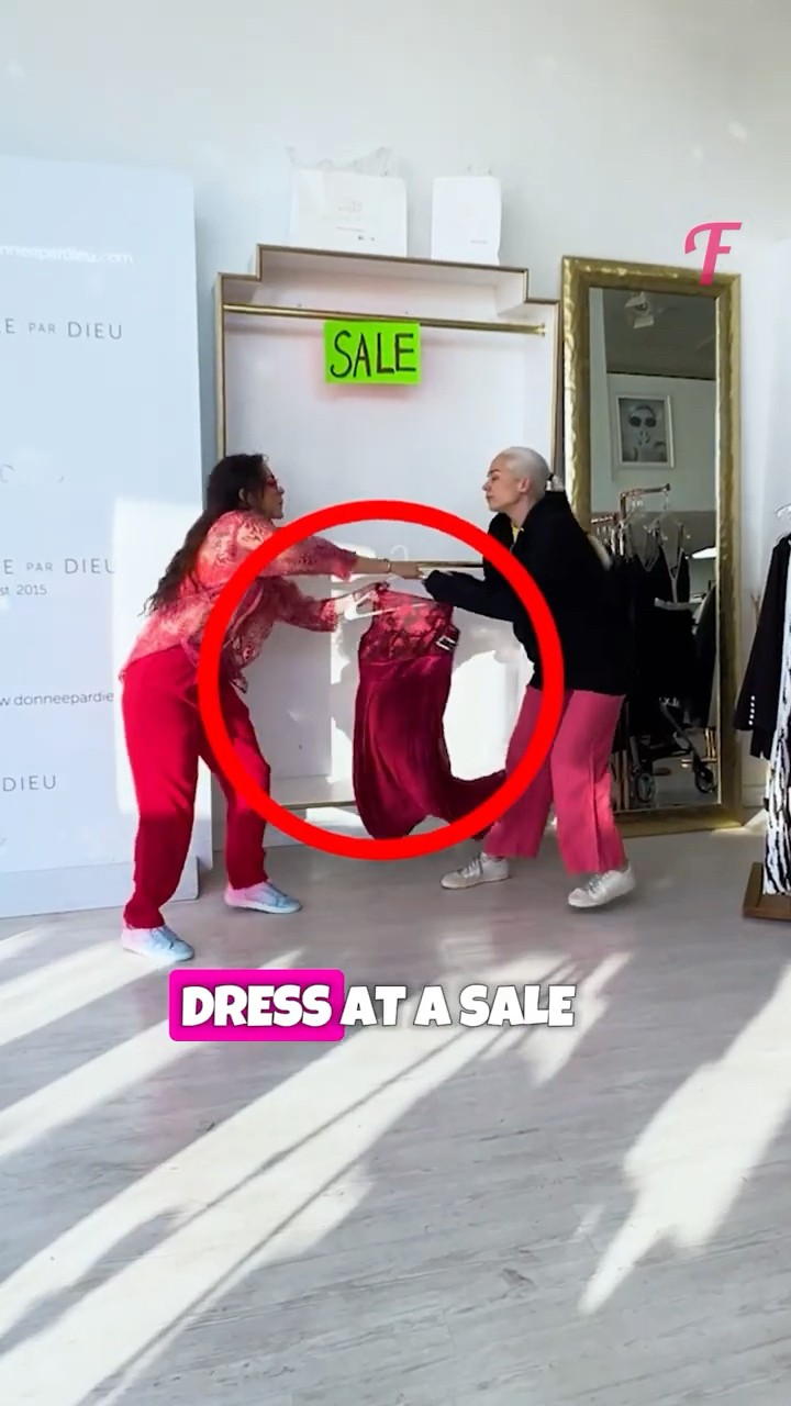 Watch How This Sale Shopping Battle Has The Most Heartwarming Ending! #shorts
