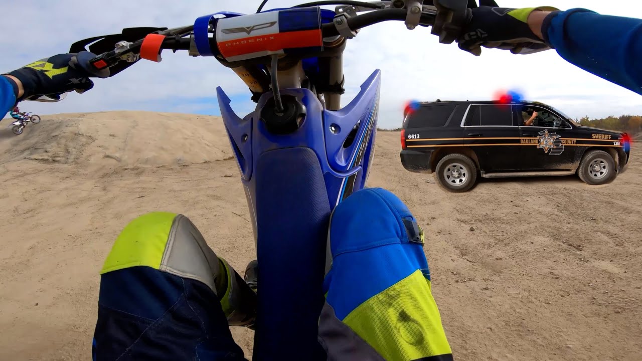 COPS Pull me over for LEGAL wheelies? - This is ridiculous. - YouTube