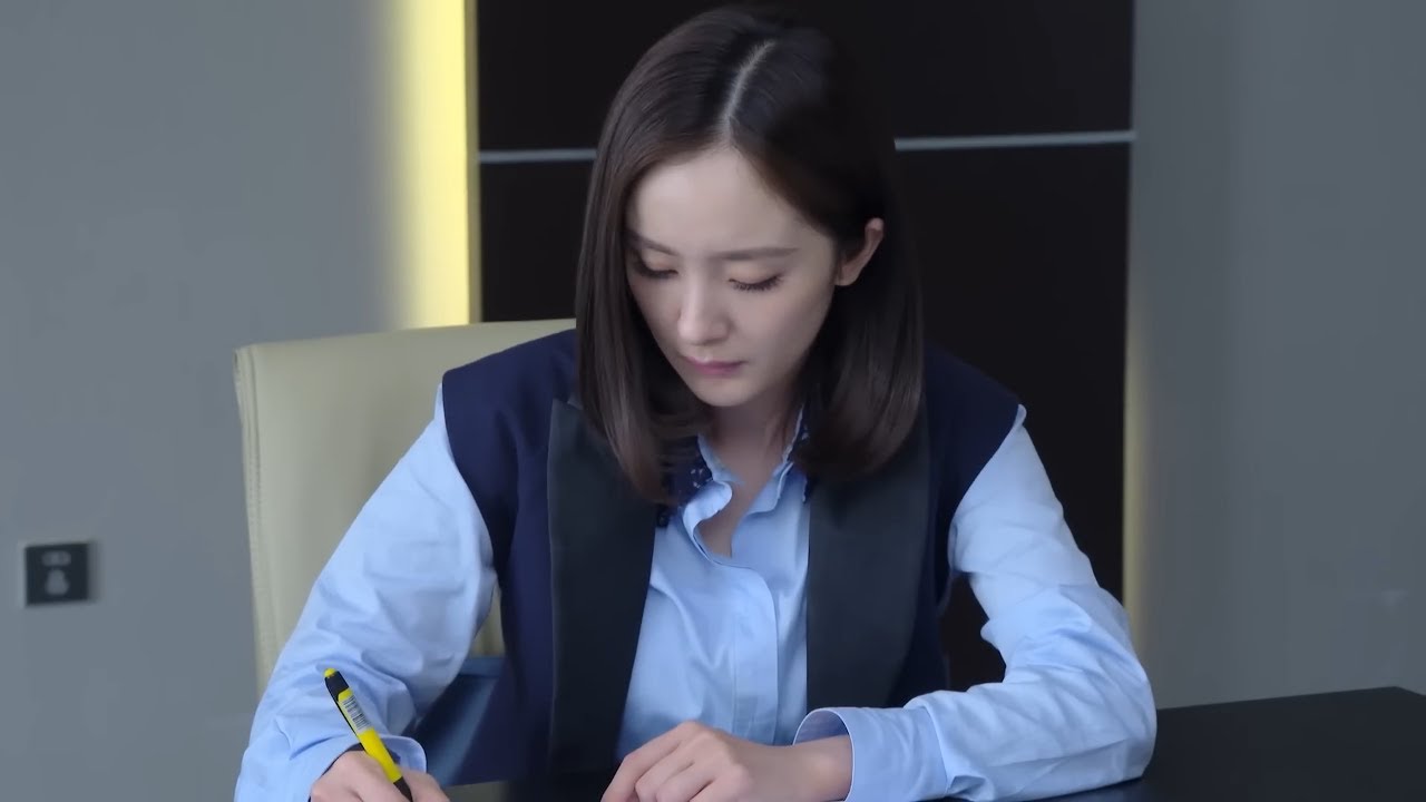 Золушка, которую презирали, оказалась гением перевода, и ее письменный тест впечатлил всех!