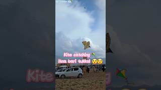 kite catching 🪁😲😲itni bari tukkal phar de 😲😂end lazmi dekhna #viralshort #kitecatching