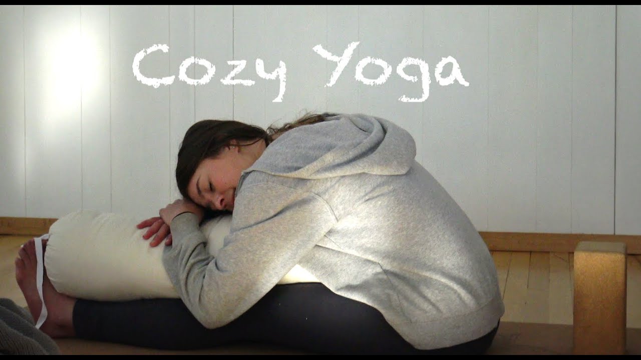 Cosy/Cozy Yoga  Yoga with Vicky - deep stretches for relaxation