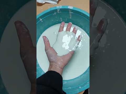 Katı mı? Sıvı mı? / Solid or Liquid