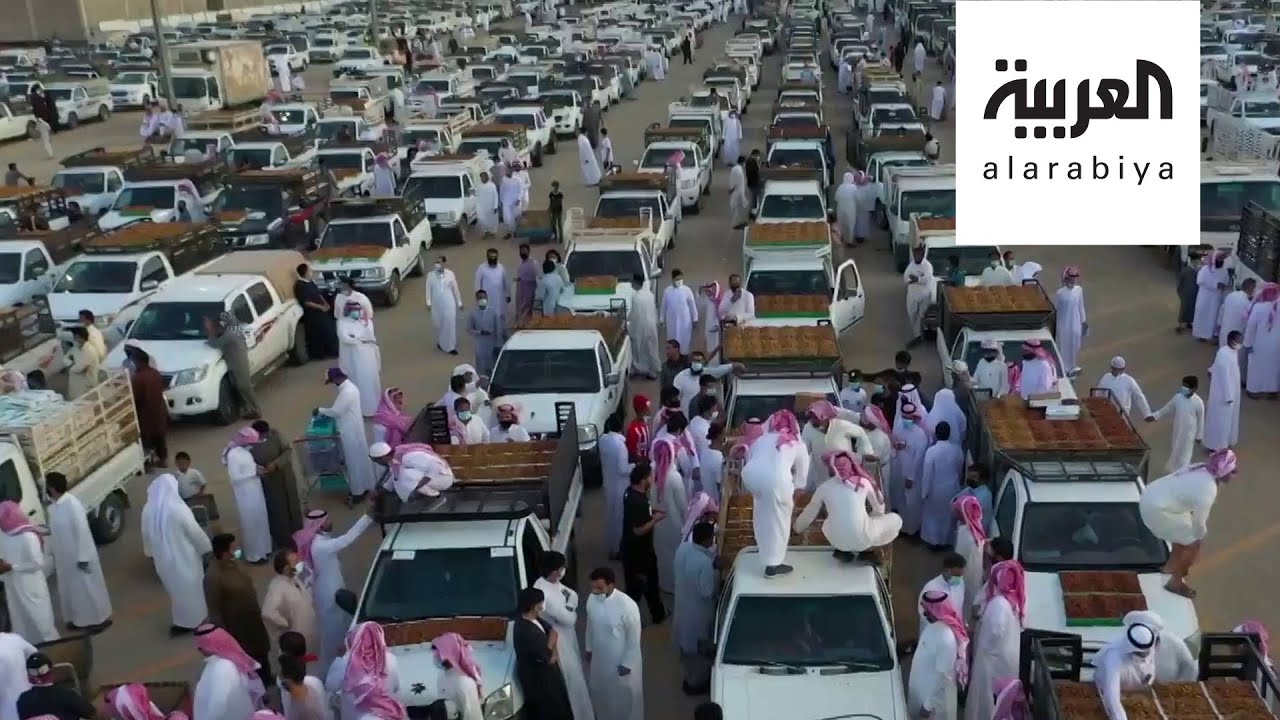 صورة فيديو : صباح العربية | تعرف على هذه العائلة التي يعمل كافة أفرادها في بيع وتسويق التمور
