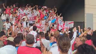 'Don't Take Me Home': England Fans Celebrate Reaching World Cup Knockout Round screenshot 2