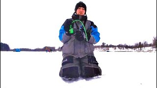 Bluegill BEATDOWN - Ice Fishing Wisconsin