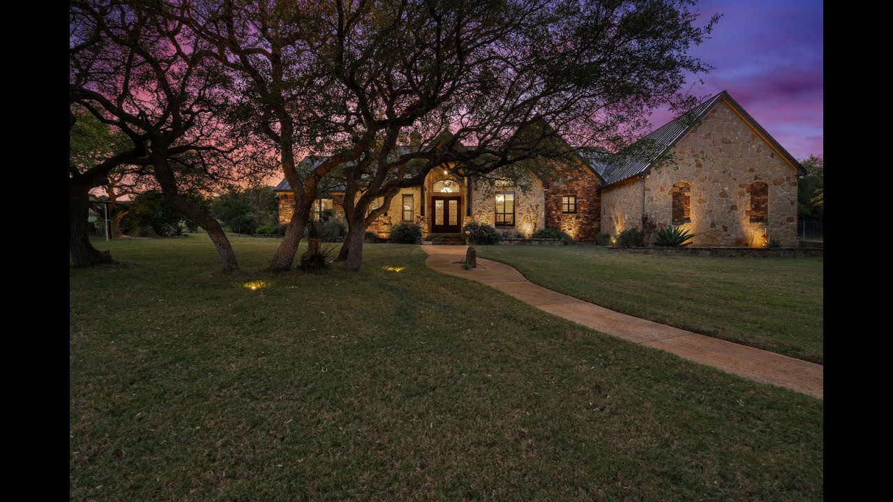 Country Living-City Convenience