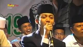 Oi ade berjilbab abu abu - Gus azmi