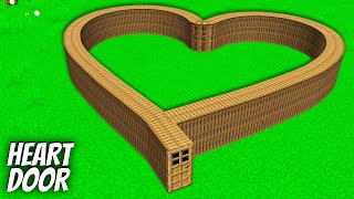 I found a HEART DOOR in Minecraft ! What's INSIDE the LONGEST HEART DOOR ?