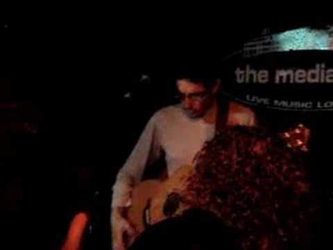 YOAV - Wake Up at The Media Club