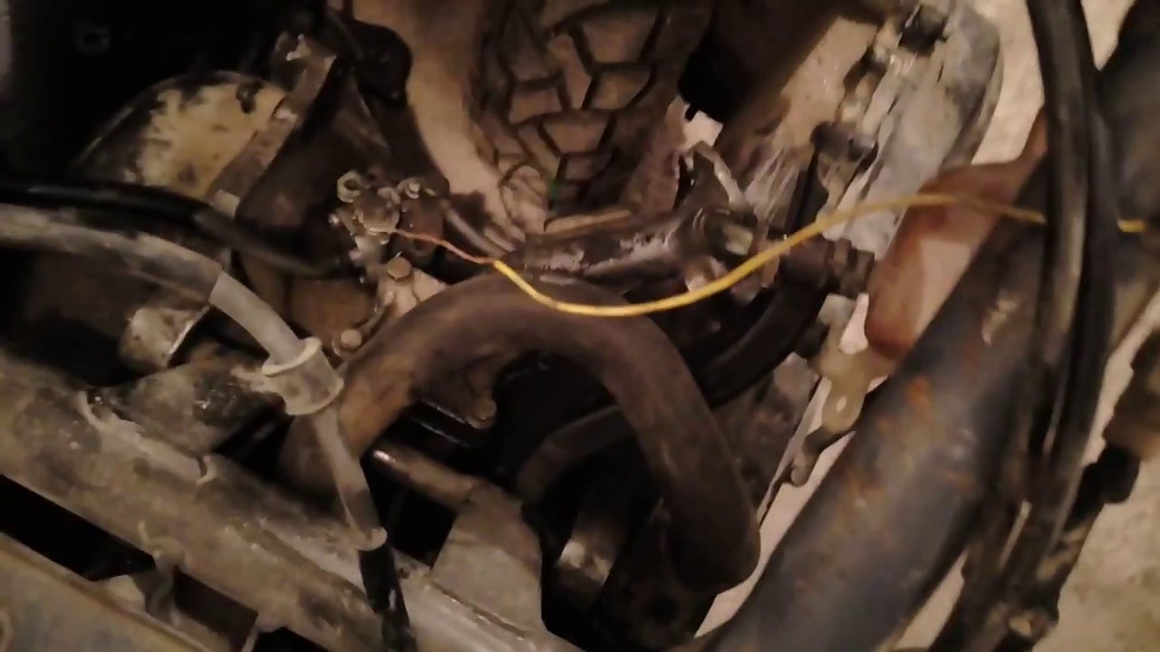 Двигатель honda lead 100