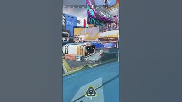 crazy #apexlegends #apex #apexstream #apexlegendsclips #funny #gaming #rankedgrind #apexclips #fyp