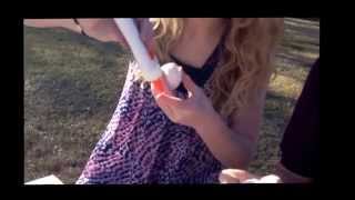 DIY egg glitter bomb!