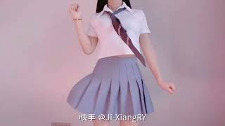 @柒囍O3xtq2imqc39wgac #小裙子 #百褶裙 快手