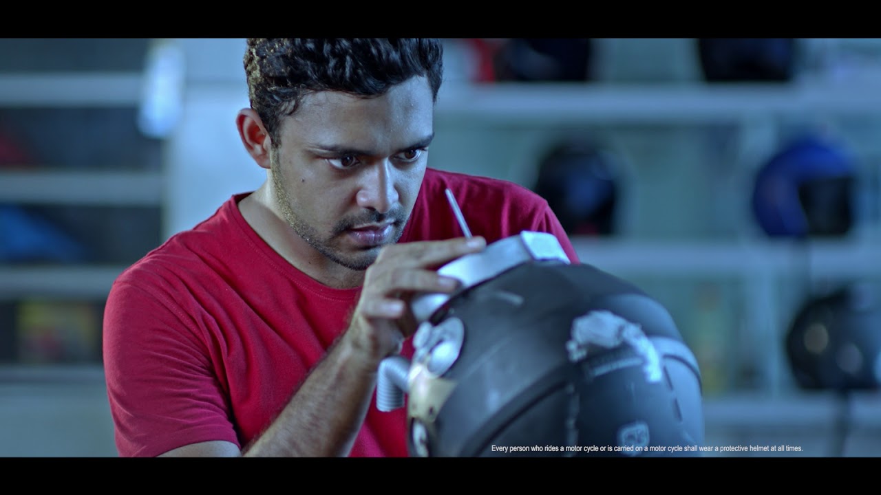 clear-men-keep-your-head-clear-clearmen-zerodandruff-helmethair