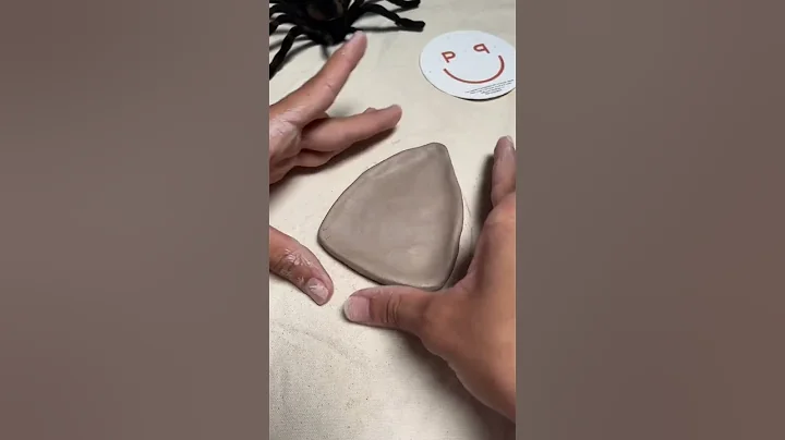 Simple Clay Candy-corn Dish 👻