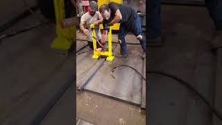3 Ton Beam Jack at a Shipyard | Magswitch Technology