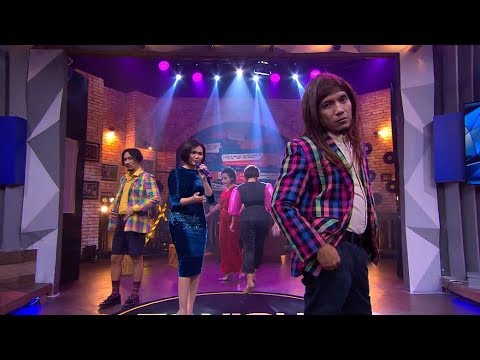 Penari Latar Bingung Mau Tarian Apaan, Akhirnya Jadi Fashion Show