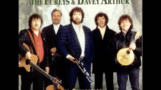 Video thumbnail of "THE FUREYS AND DAVEY ARTHUR   ABSENT FRIENDS   WITH LYRICS"