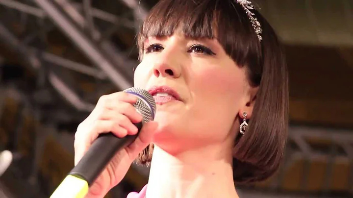 Linda Stark - Demo Pop / Gala / Show / Modenschau ...