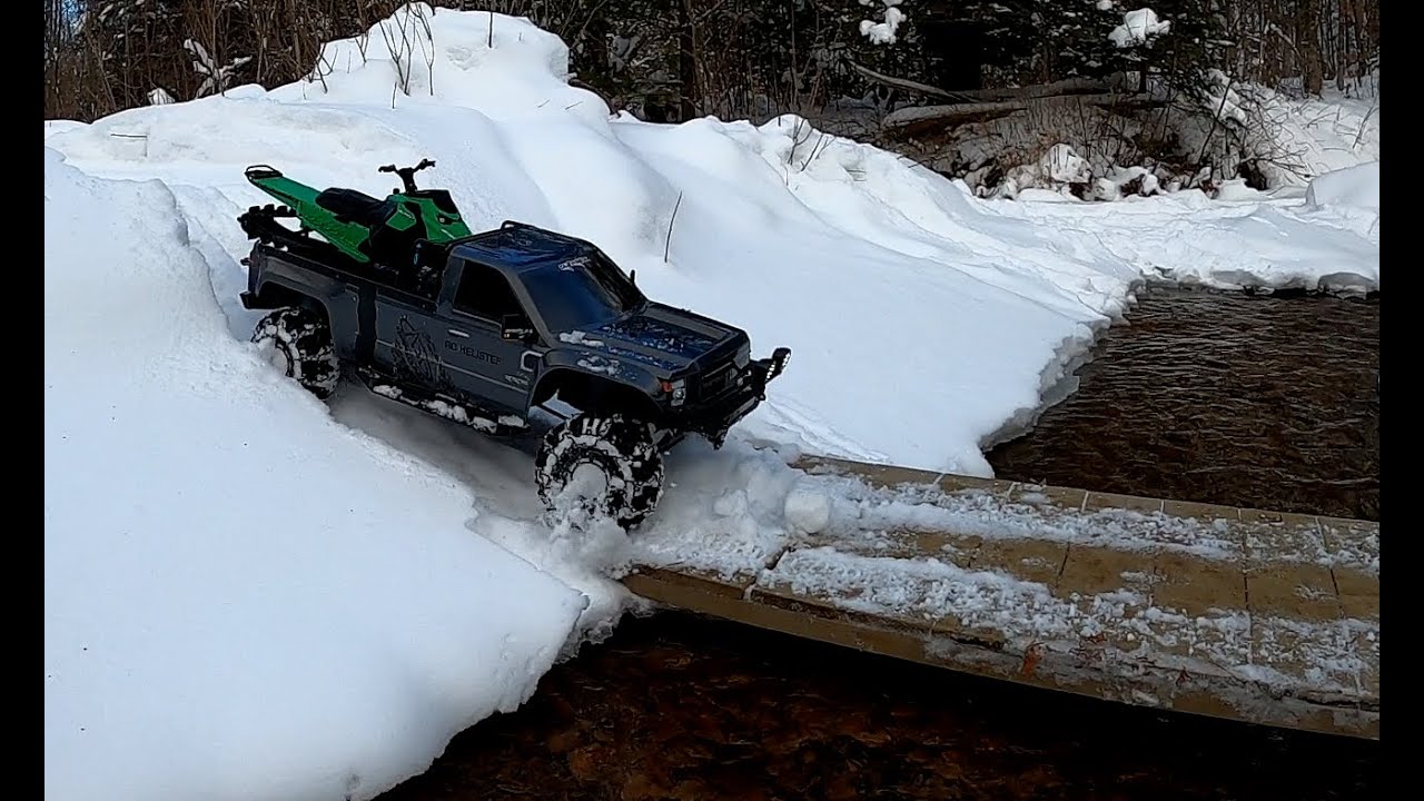 Rc SNOWMOBILE 1/5 SCALE 3D printed SKIDOO SUMMIT (skeeride 2 175) HILL CLIMBING.DEEP SNOW.WHEELIE.