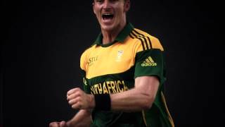 Ryan mclaren is following in the footsteps of his heroes by
representing proteas. #proteafire acknowledges all players who’ve
worn jersey before.