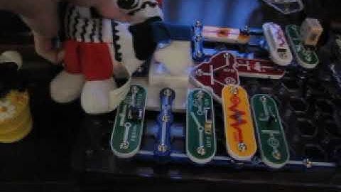 Snap Circuits Pro | Project 376: Recorded Voice Transmitter