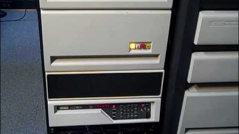 PDP-11/34 with RL-01 drives