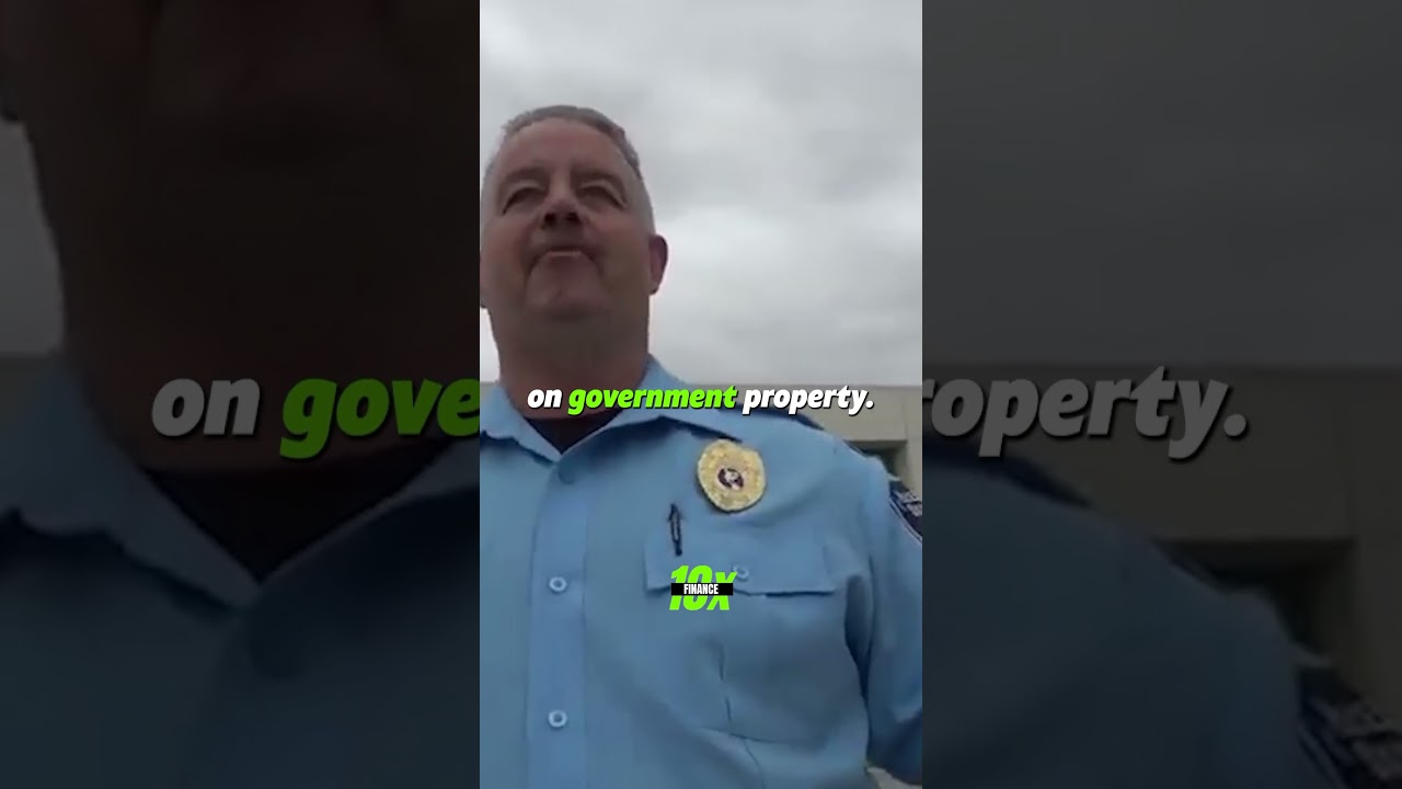 Man educates security guard on the law! 😳😂