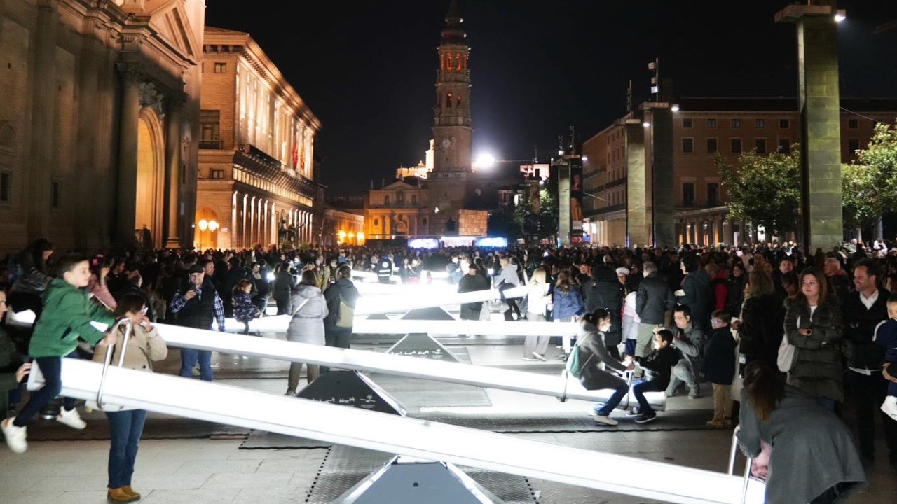 Zaragoza Luce IMPULSE y EARHTIME 1 26 festival de la luz de Zaragoza 2026
