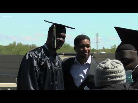 Pardoned After Serving 27 Years Of Life Sentence Toledo Man Graduates From University Of Toledo