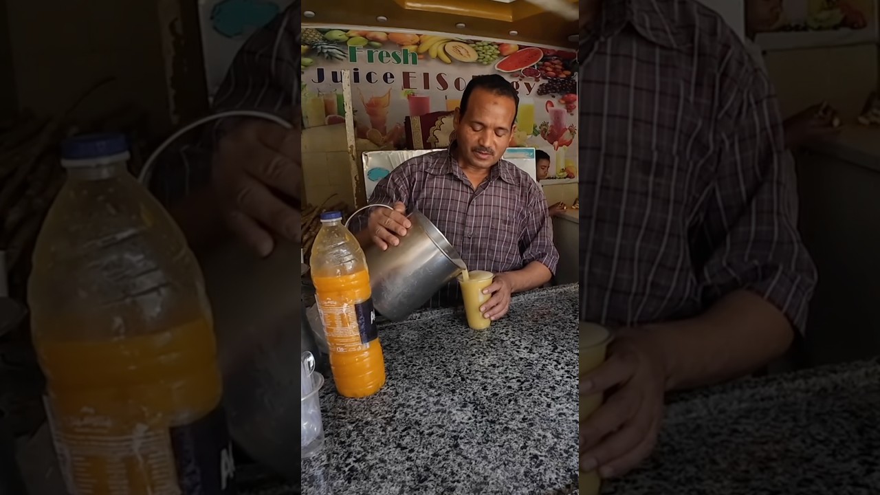 Buying Mango Juice for Kind Egyptian Girl 🇪🇬 #adventure #egypt #travel