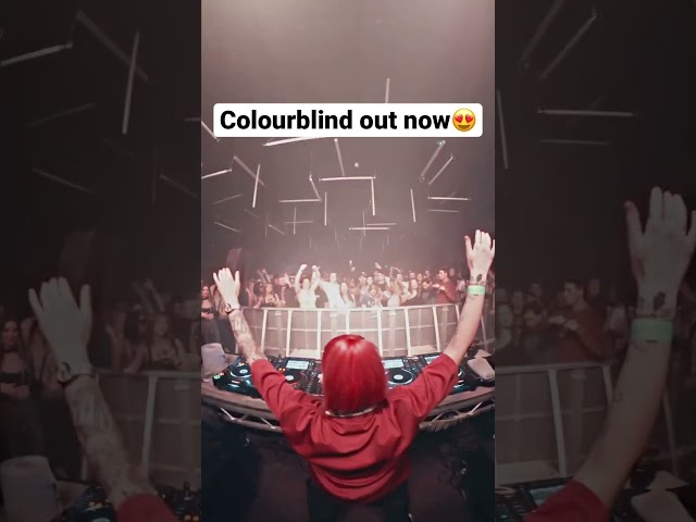 Jess Bays & Hayley May - Colourblind