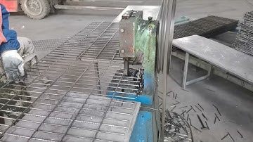 how to cut the edge of wire mesh panels