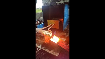 máy nung cao tần Phước Lộc trong nung phôi dập nóng