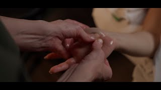 Deep Tissue & Hot Stone Massage to Relieve Tension | Bloor West Retreat Toronto