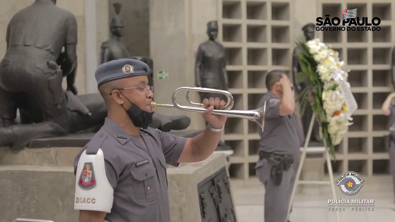 Uma homenagem a todos os Policiais Militares que perderam suas vidas no cumprimento do dever.