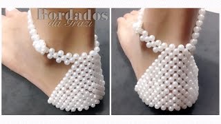 Chinelo decorado – Como fazer calcanhar de pérolas de maneira simples