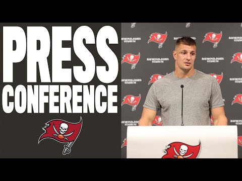 Rob Gronkowski on Mike Evans: ‘He Steps Up in the Biggest Moments' | Press Conference