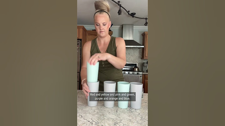 Michigan mom's colorful bar trick delights her daughters and fans on TikTok