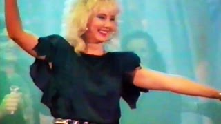 Lepa Brena - Udri,  Mujo - (Cibona, Zagreb 1987)