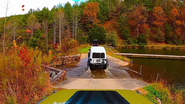 Relaxing Fall Colors Jeep ride in North GA