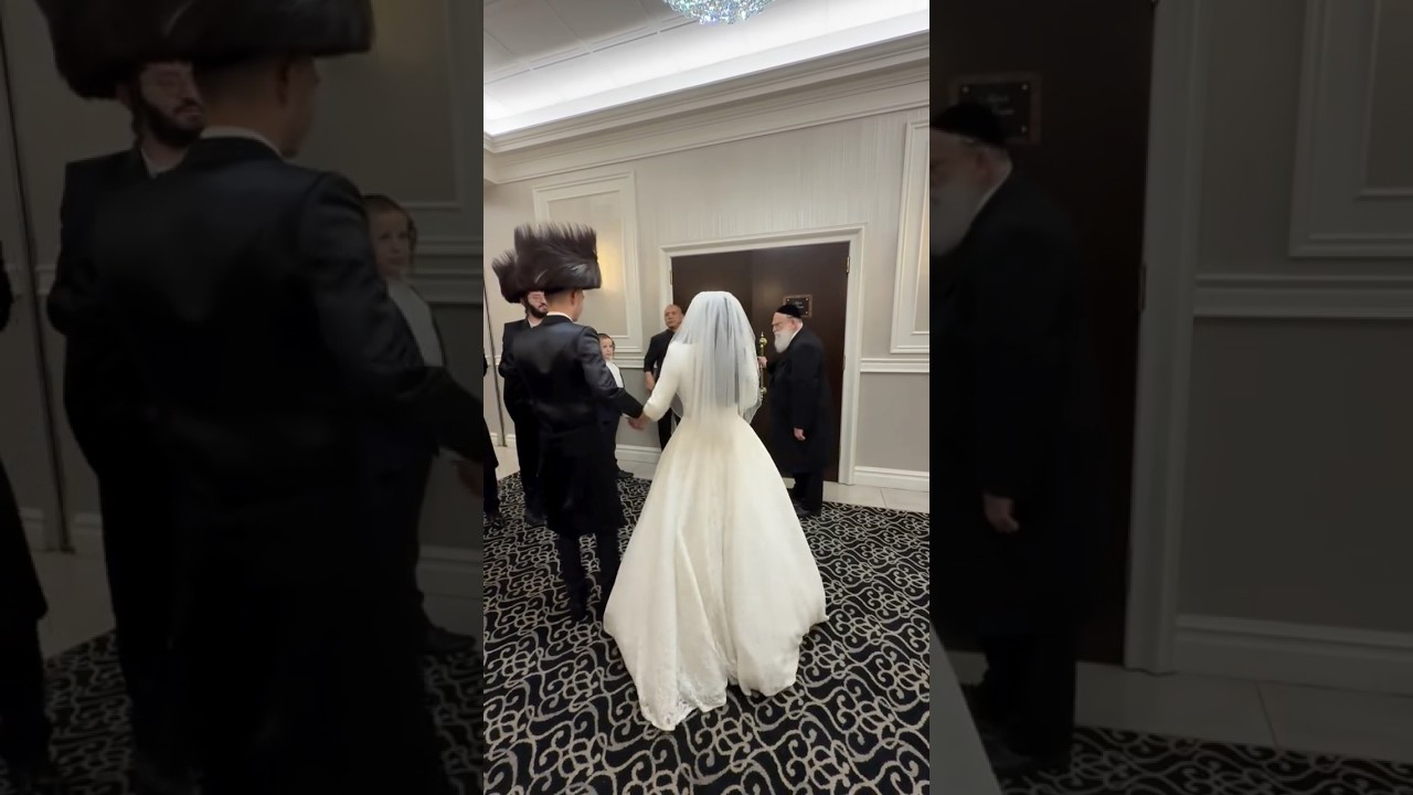 Bride and Groom Entrance at Hasidic Wedding 🎉 Vid:YochevedGross