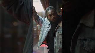 Paper Rip - Premiere Pro #premiereprotips #editingvideo #videoediting #adobepremierepro #tutorial