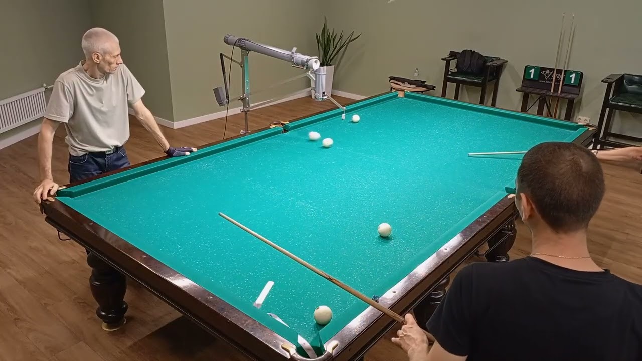 Парная тренировка, средняя луза, работаем чужой на большой резке и свой.РУССКИЙ БИЛЬЯРД.