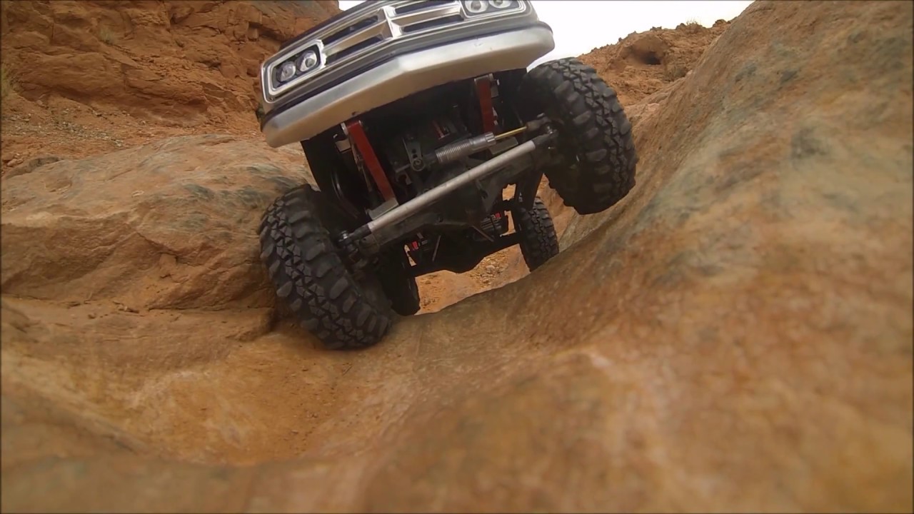 RC GMC Crawling Video - YouTube