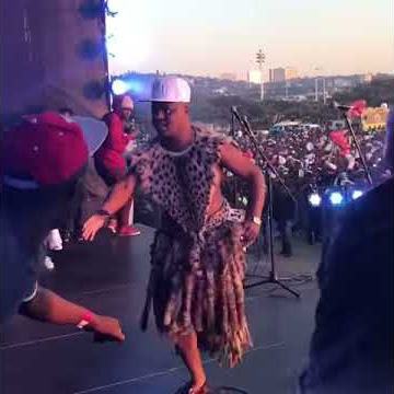 Mthandeni Igcokama Elisha Manqele Live with a Band Maskandi in 2018 World Cup Part 2