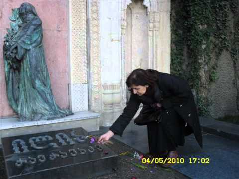 მღერის ზინაიდა კვერენჩხილაძე - საბა მეტრეველის არქივიდან.