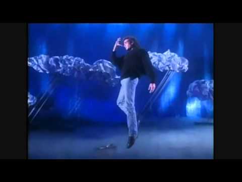 Màn biễu diễn "bay" của David Copperfield Illusion 2000 Flying Live the Dream 1992