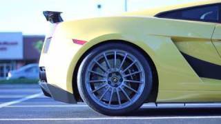 RACE | Lamborghini Gallardo Superleggera vs. Gallardo Coupe Lamborghini Gallardo Vs Gallardo Superleggera From Roll